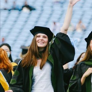 Meet your Posher, Brooke